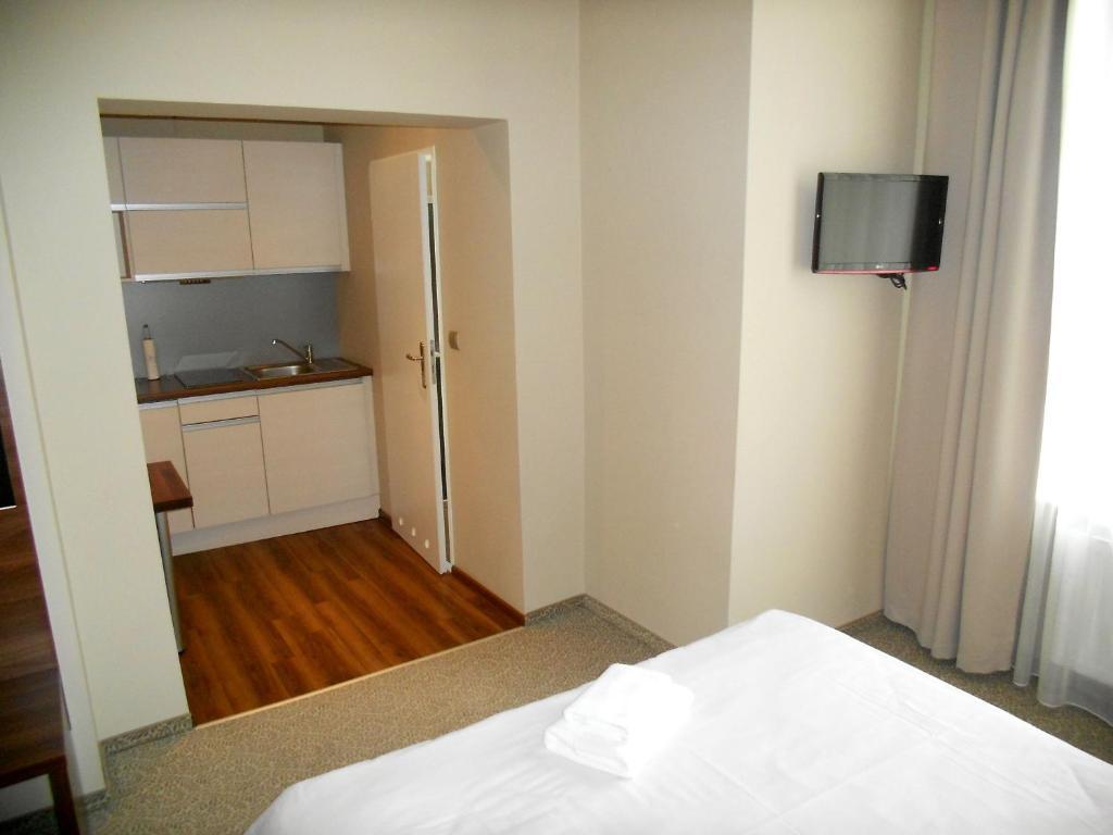 Hotel Srodmiejski Zielona Gora  Ruang foto